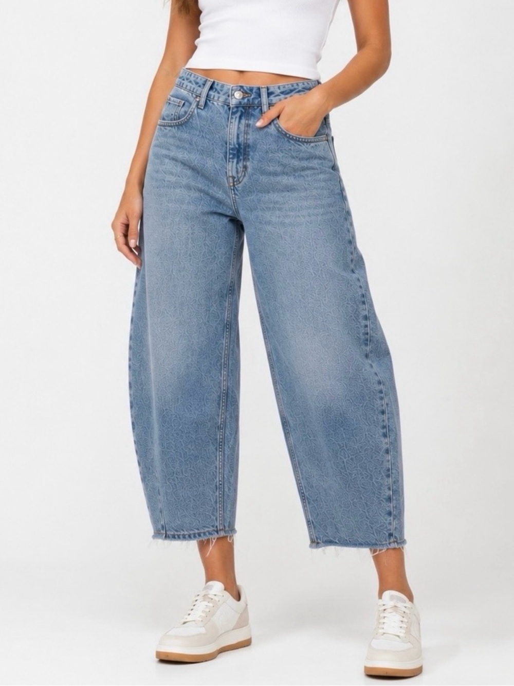 Zara Wide Leg Cropped Raw Hem Jeans